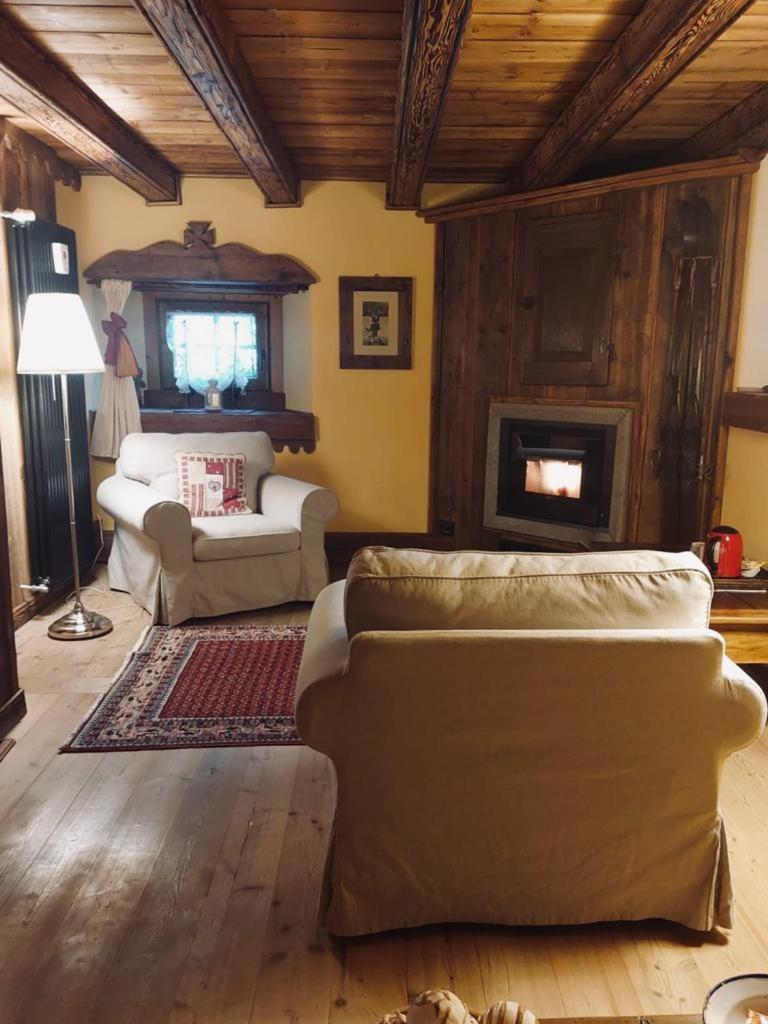 B&B Lo Djoua De Toueno Arvier Ngoại thất bức ảnh